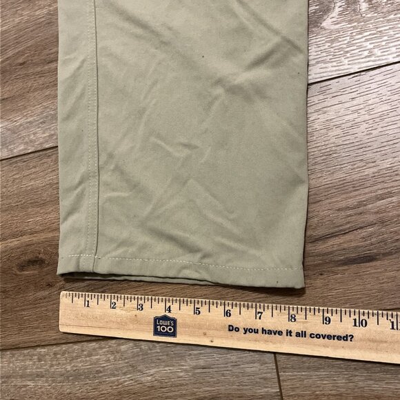Men's Under Armour UA Cargo Pants 36x30 Beige Nylon Lightweight Casual Outdoor - Picture 6 of 11
